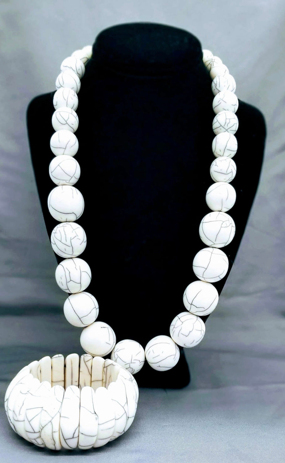 Natural Stone Round bead necklace and bracelet